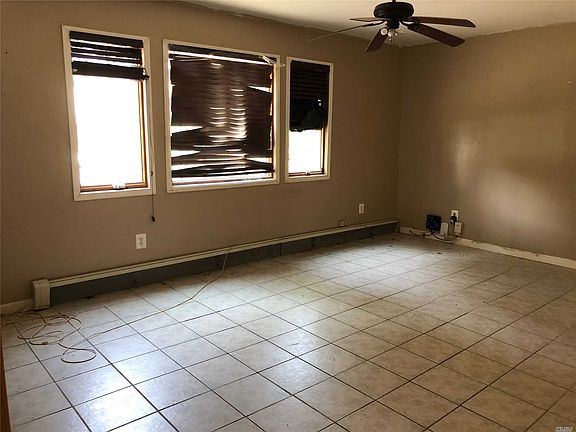 5th image of 1719 Stein Dr