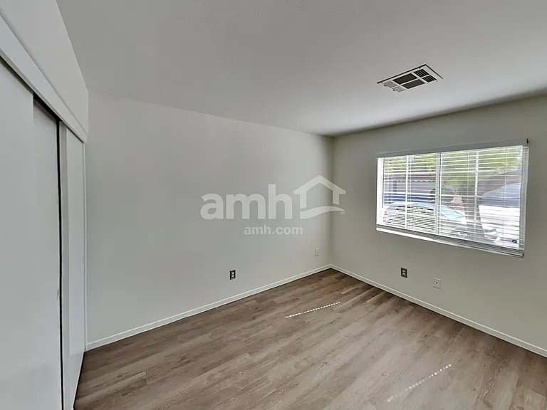 9395 Santa Fe Rose St — Photo 19
