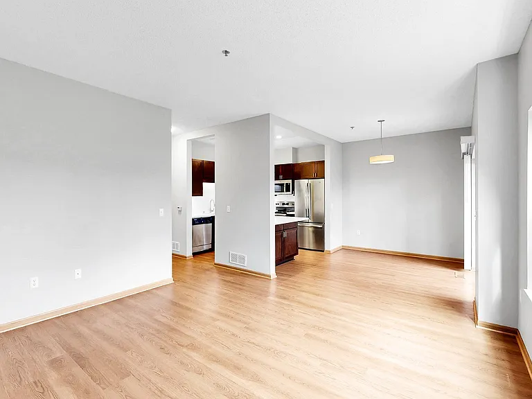 Cedar Pointe Townhomes — Photo 76