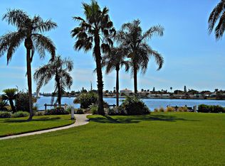 6001 Bahia Del Mar Cir APT 125, Saint Petersburg, FL 33715