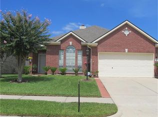 4227 Burke Ridge Dr, Pasadena, TX 77504