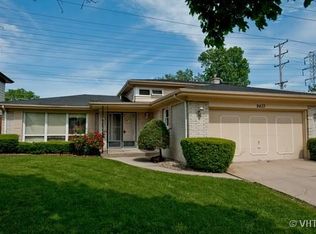 9433 Terminal Ave, Skokie, IL 60077