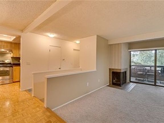 4th image of 3531 109th Pl NE APT 4