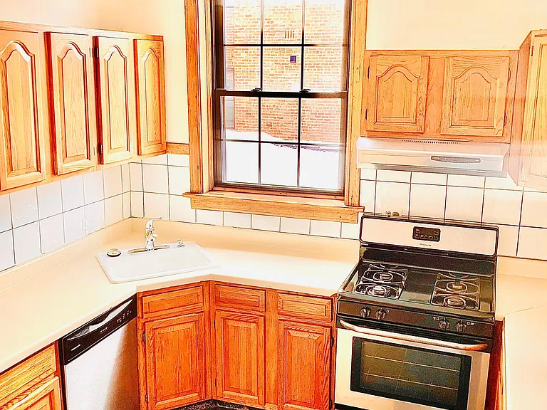1350 N Kedzie Ave #3 — Photo 27