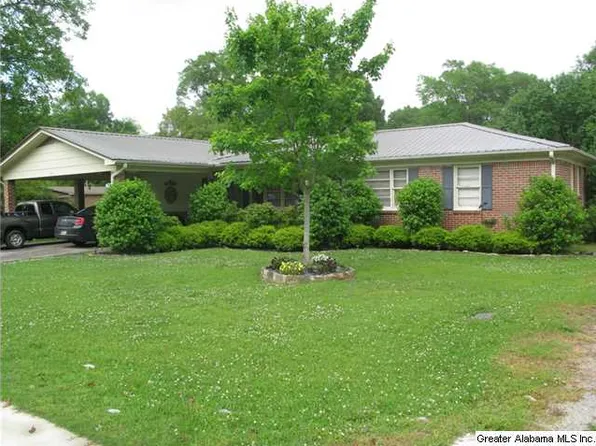 2011 18th St, Calera, AL 35040
