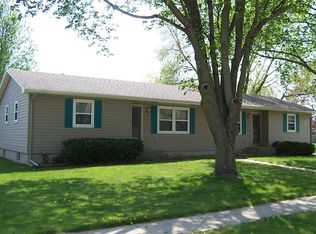 613-615 Beekman St, Waupun, WI 53963