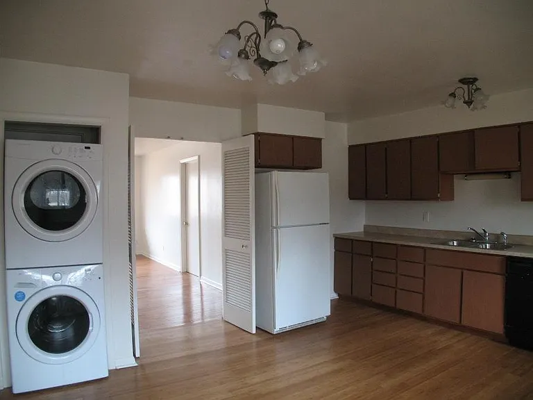1116 W Moss Ave #A6 — Photo 6