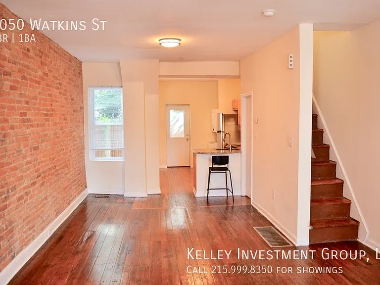 2050 Watkins St — Photo 1