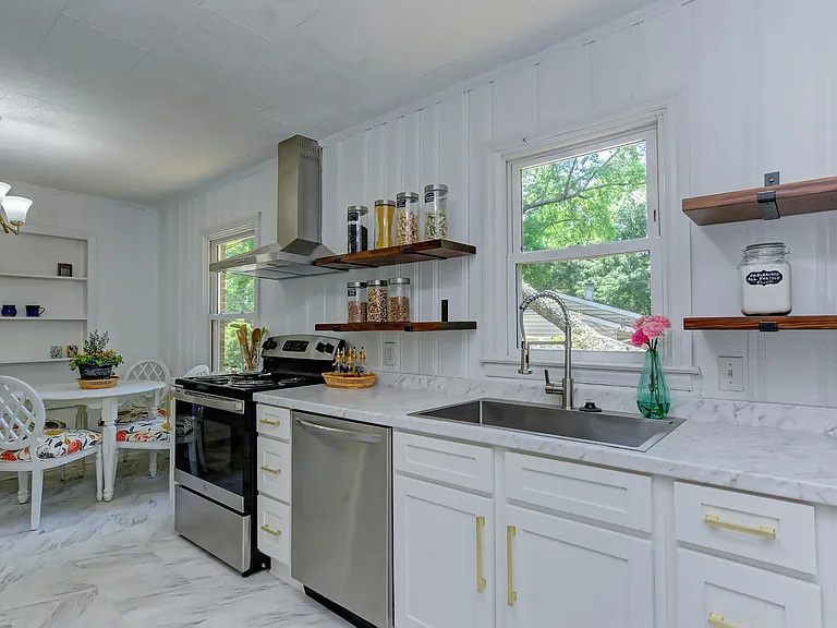 4329 Dinglewood Ave — Photo 41