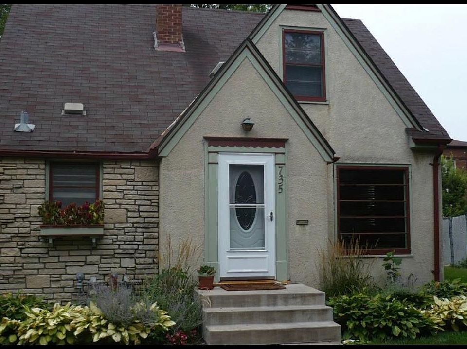 2nd image of 735 Mount Curve Blvd #2
