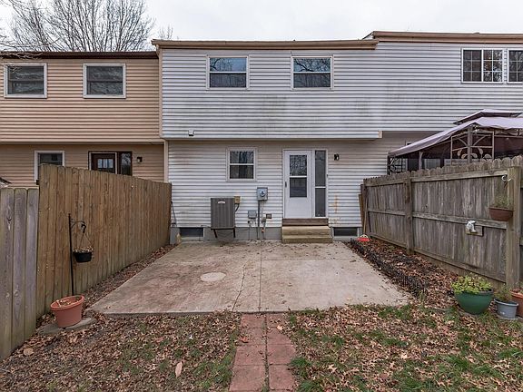 5th image of 2945 Talbrock Cir