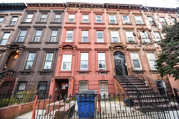 Rented by Brick&Mortar | media 26