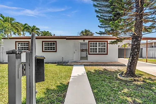11790 SW 34th St Photo 1