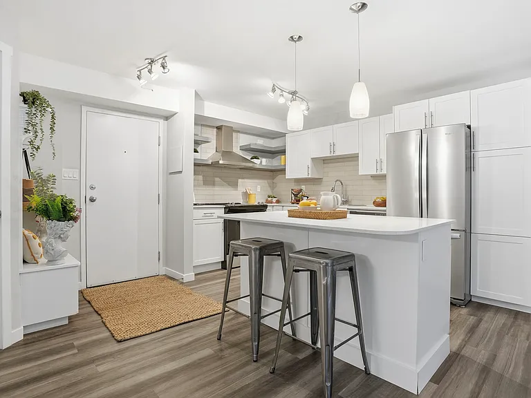 11020 Jasper Ave NW #208 — Photo 6
