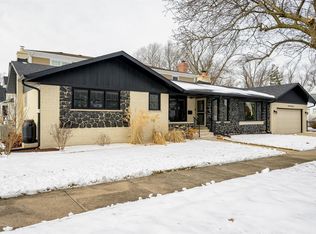 404 N Elm Ave, Elmhurst, IL