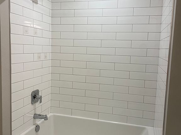 4th image of 4568 Mission Gorge Pl