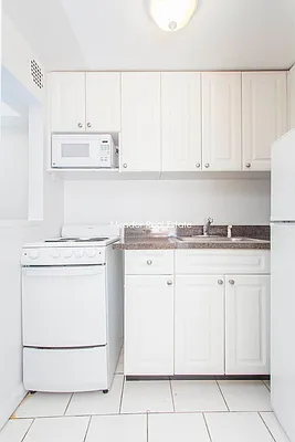 Rented by Mirador Real Estate | media 6