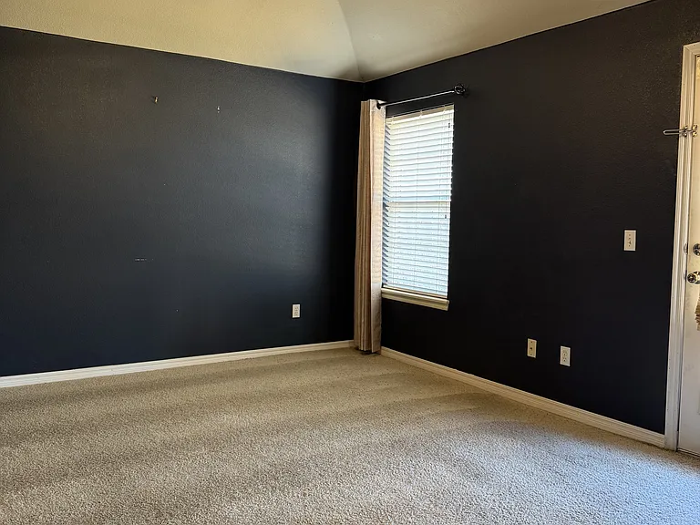 2237 Scissortail Landing Dr — Photo 9