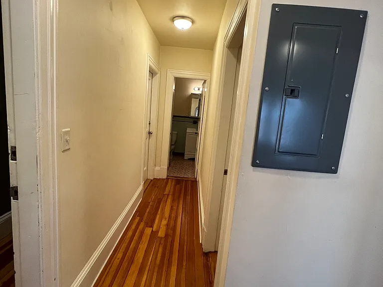 1463 Beacon St #11D — Photo 8