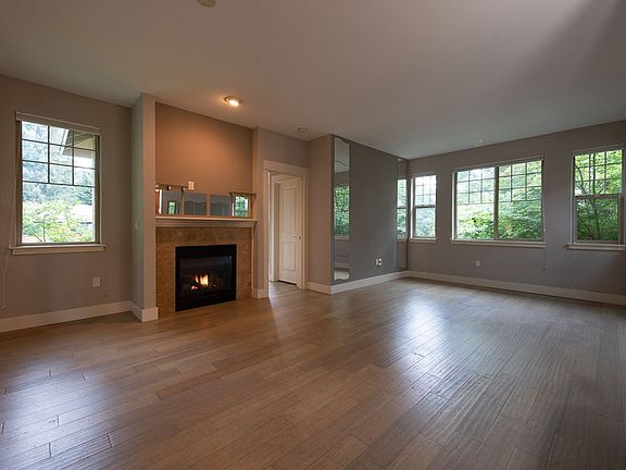 3rd image of 8535 Avondale Rd NE #A201