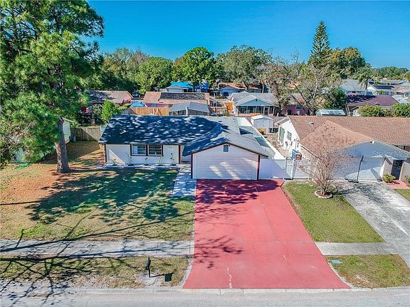 2nd image of 6812 Eden Ln