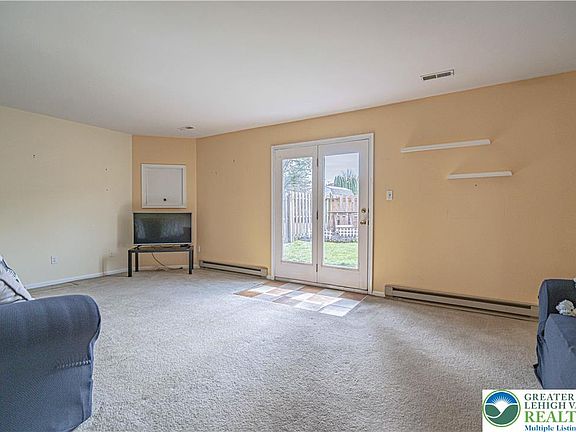 5th image of 1069 Barnside Rd