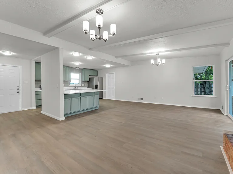 2630 Pasteur Ave — Photo 7