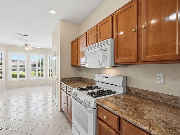 4th image of 20304 N WINDY WALK Court