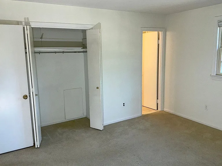 4701 Red Fox Dr — Photo 17