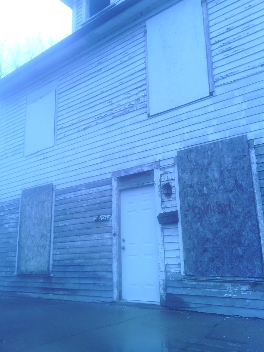 3226 W Michigan St photo 1