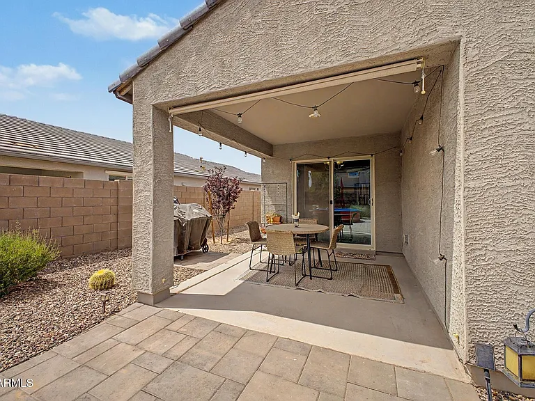 1779 E Elegante Dr — Photo 4