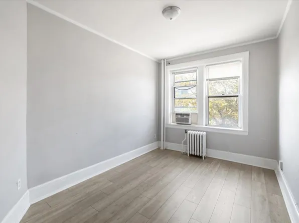 7435 Blvd East image 6 of 15