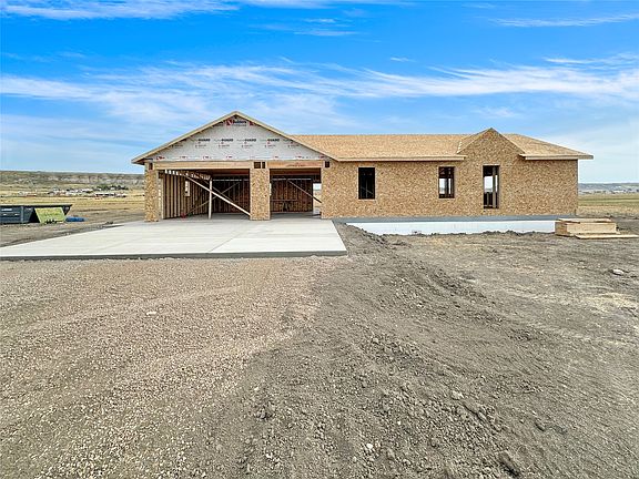 2nd image of 68 E Country Ln