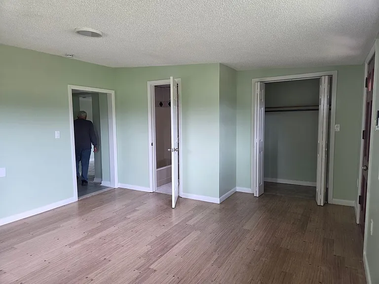 171 Gilmer St #B — Photo 7