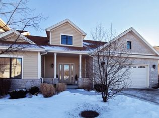 9349 Bull Rush Cir, Frankfort, IL 60423