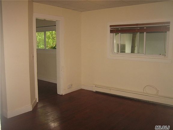 4th image of 20 Jackson St