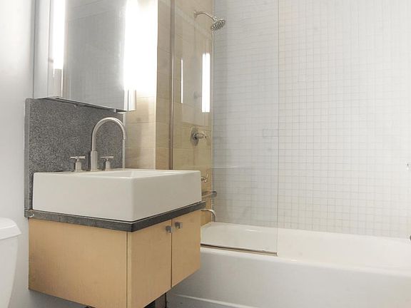 2nd image of 120 Greenwich St APT 4J