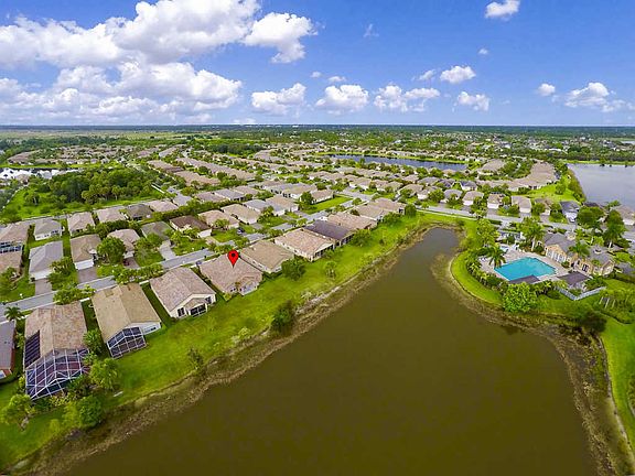 3rd image of 10981 SW Dunhill Ct