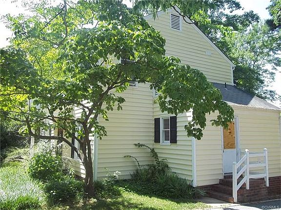 2nd image of 9614 Woodstream Dr