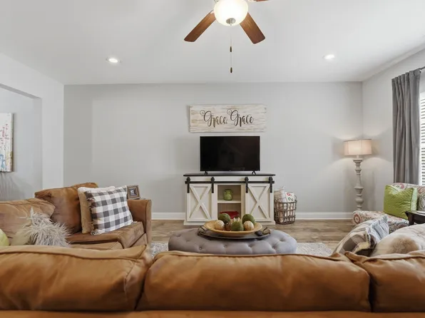 818 General Westmoreland Ct, Murfreesboro, TN 37129