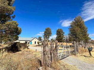 707 Old Mescalero Rd, Tularosa, NM 88352