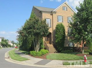 1006 Sand Pine Dr, Cary, NC 27519