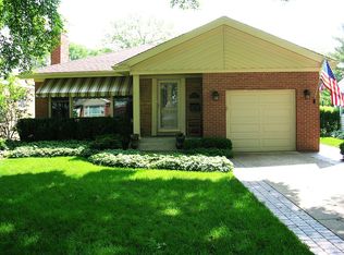 523 N Home Ave, Park Ridge, IL 60068