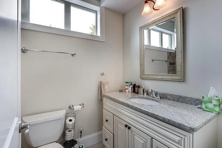 244 Adams St #2 — Photo 17