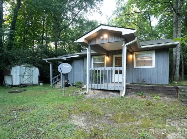 242 Whitewater Rd, Sapphire, NC 28774