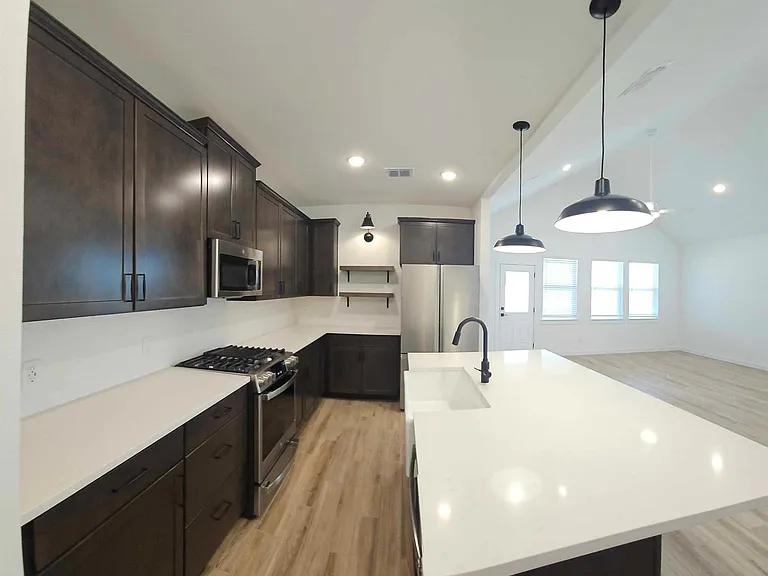 4723 Bay Vista Dr — Photo 11