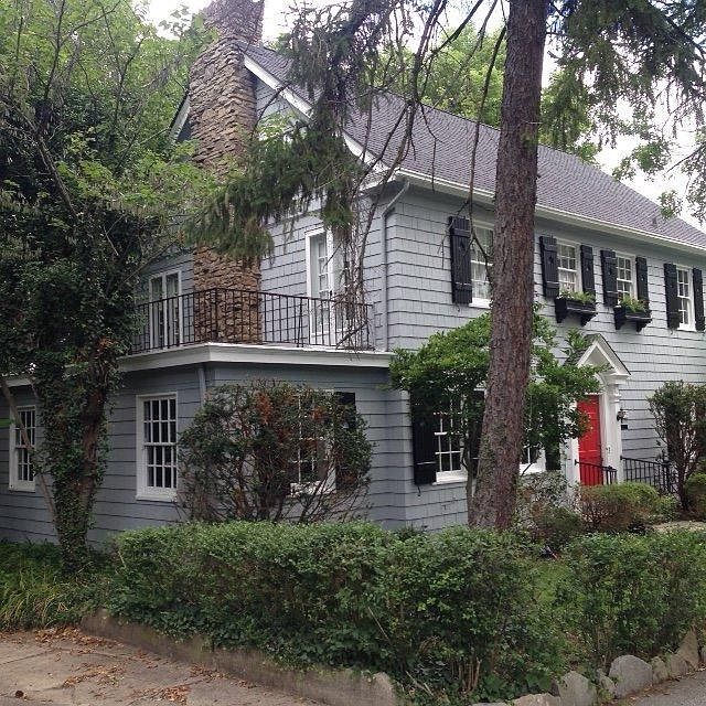 2nd image of 3549 Holly Ln