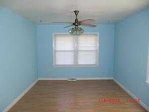 4th image of 3732 Castlerock Dr