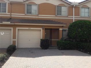 9870 NW 24th Ct, Sunrise, FL 33322