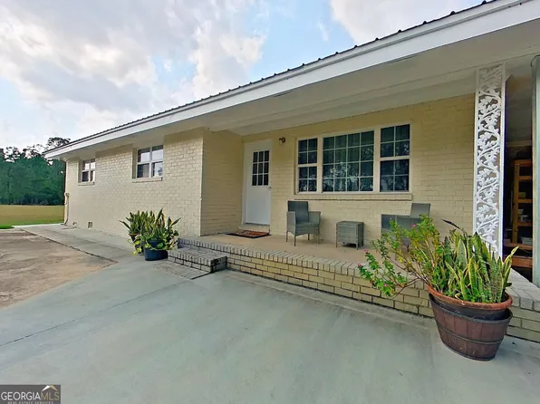 2165 Satilla Church Rd, Baxley, GA 31513